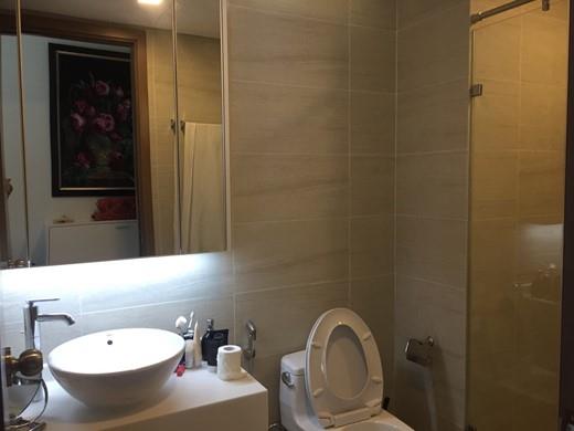 vinhomes central park apartment for rent in binh thanh district hcmc BT105P1319 (2)
